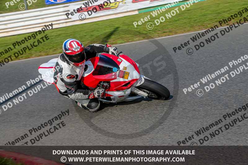 PJ Motorsport Photography 2018;enduro digital images;event digital images;eventdigitalimages;mallory park;mallory park photographs;mallory park trackday;mallory park trackday photographs;no limits trackdays;peter wileman photography;racing digital images;trackday digital images;trackday photos
